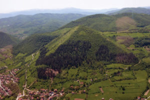 Bosnian pyramids